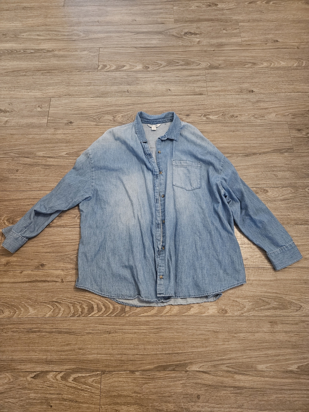 Old Navy Light Blue Denim Button-Down Shirt Size XL